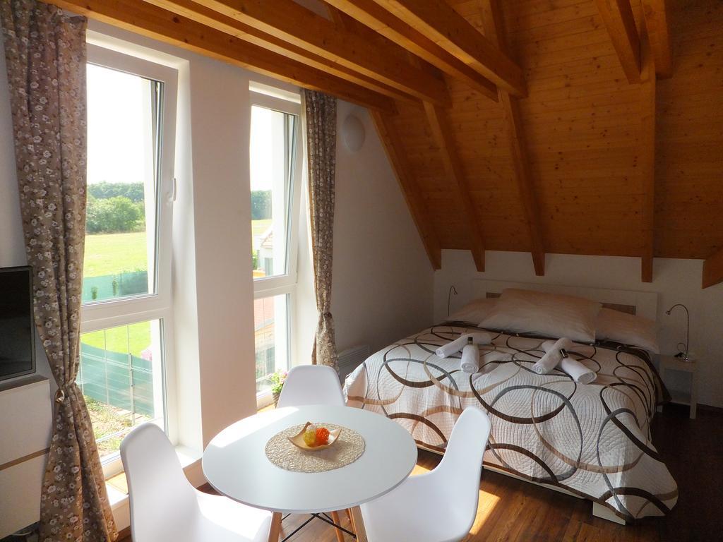 Apartman A2 レドニツェ エクステリア 写真