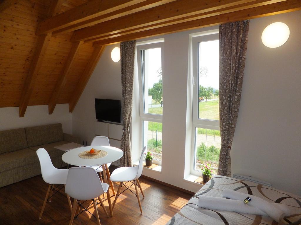 Apartman A2 レドニツェ エクステリア 写真